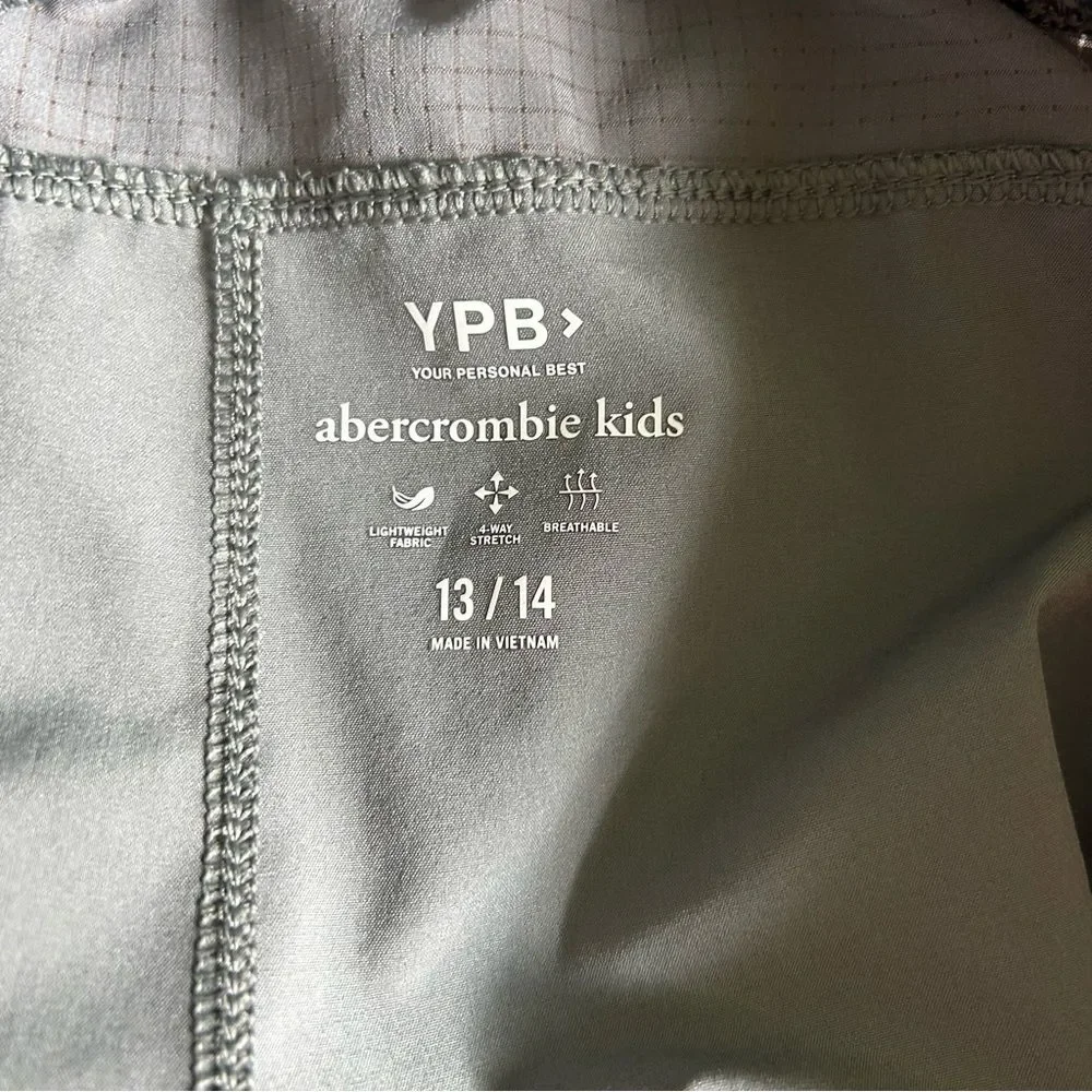 Abercrombie Kids YPB Grey Cargo Shorts Size 13/14